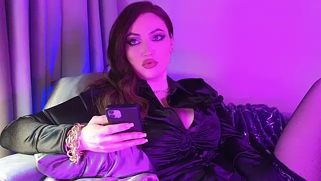 AliceJameson online show from November 10, 8:41 pm