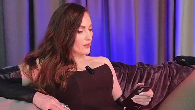 AliceJameson online show from January 13, 8:47 pm