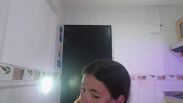 Snapshot of maira_tf chatting on July 1, 6:51 pm maira tf online show from July 1, 6:51 pm