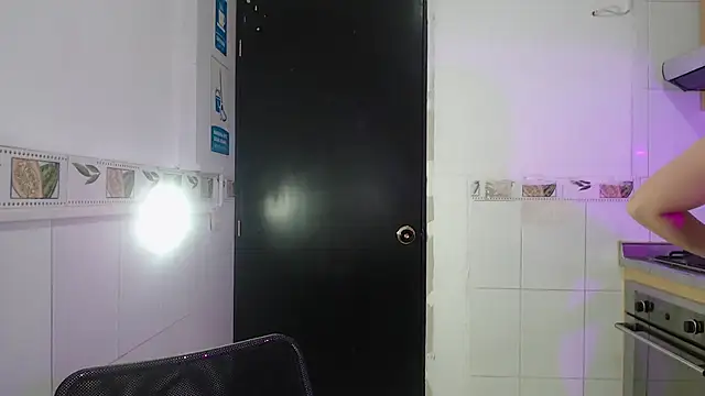 Snapshot of maira_tf chatting on July 2, 6:36 pm maira tf online show from July 2, 6:36 pm