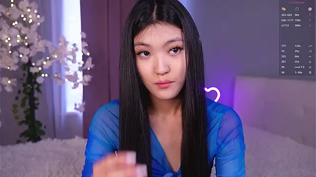 FancyEsten online show from February 26, 7:51 am