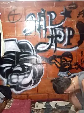 alexandercruz online show from April 14, 8:04 pm