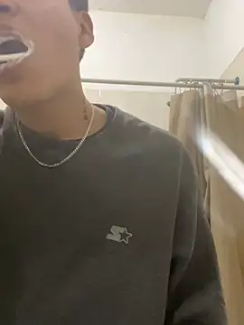 Barrx0018 online show from February 8, 1:36 pm