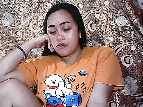 Snapshot of Pinay_Chubby20 chatting on November 21, 8:35 am Pinay Chubby20 online show from November 21, 8:35 am