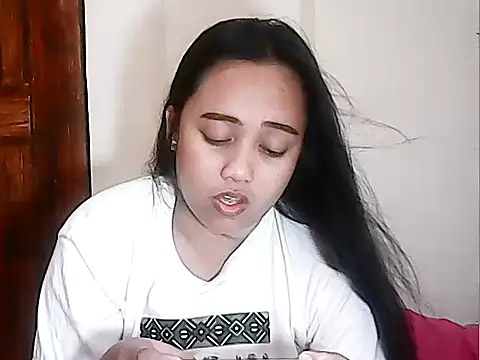 Snapshot of Pinay_Chubby20 chatting on May 3, 1:06 pm Pinay Chubby20 online show from May 3, 1:06 pm