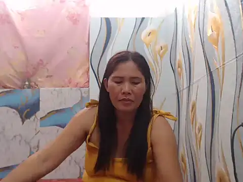 Juicy 69xx online show from April 4, 7:17 am