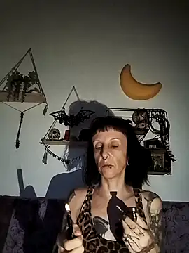 Snapshot of DEALYLITH chatting on September 25, 5:27 pm DEALYLITH online show from September 25, 5:27 pm