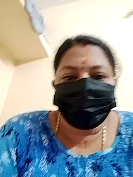 Snapshot of Tamil_jasmine12 chatting on May 3, 1:22 am Tamil jasmine12 online show from May 3, 1:22 am