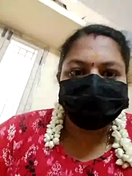 Snapshot of Tamil_jasmine12 chatting on May 8, 2:39 am Tamil jasmine12 online show from May 8, 2:39 am