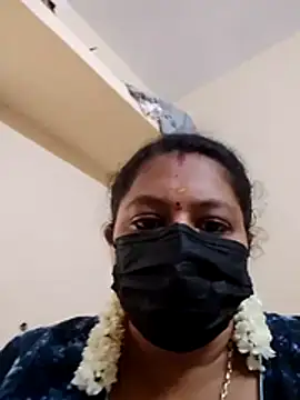 Snapshot of Tamil_jasmine12 chatting on May 29, 3:04 am Tamil jasmine12 online show from May 29, 3:04 am