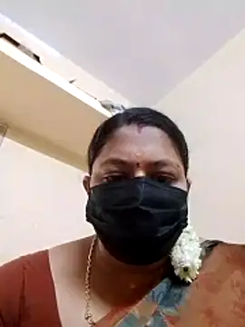 Snapshot of Tamil_jasmine12 chatting on June 6, 1:32 am Tamil jasmine12 online show from June 6, 1:32 am