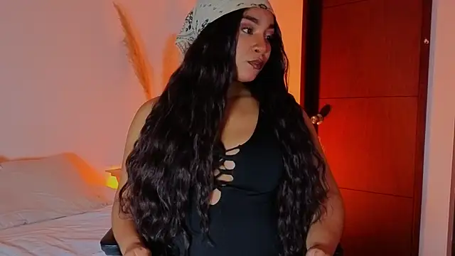 Alice-Benette online show from April 8, 1:49 am