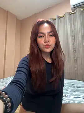Snapshot of expnsivecandy chatting on May 16, 10:36 am expnsivecandy online show from May 16, 10:36 am