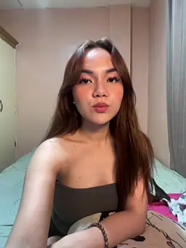 Snapshot of expnsivecandy chatting on July 3, 12:22 pm expnsivecandy online show from July 3, 12:22 pm