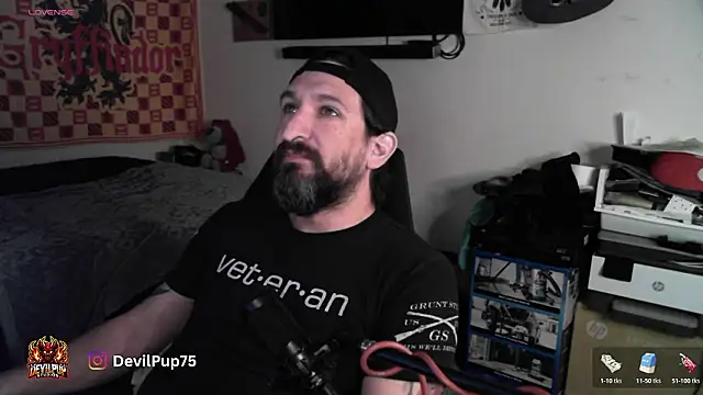 Snapshot of DevilPup75_ chatting on February 1, 4:44 am DevilPup75 online show from February 1, 4:44 am
