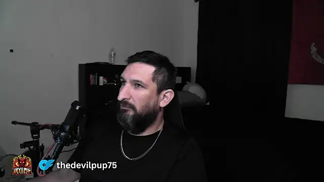 DevilPup75  online show from June 21, 2:58 am