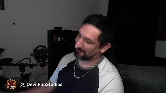 Snapshot of DevilPup75_ chatting on July 7, 7:23 am DevilPup75 online show from July 7, 7:23 am