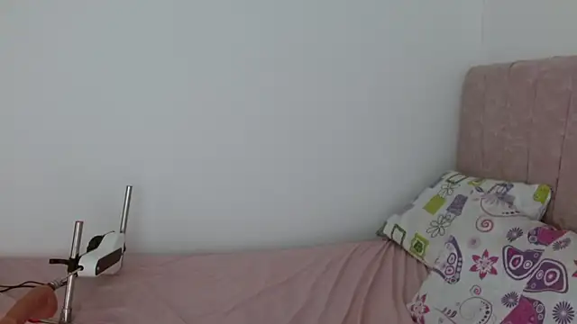 Snapshot of Tiiana chatting on July 15, 9:09 pm Tiiana online show from July 15, 9:09 pm