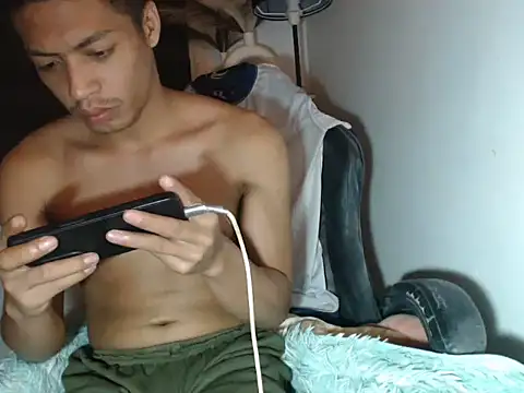 Snapshot of Asian_gregor chatting on September 21, 8:54 pm Asian gregor online show from September 21, 8:54 pm