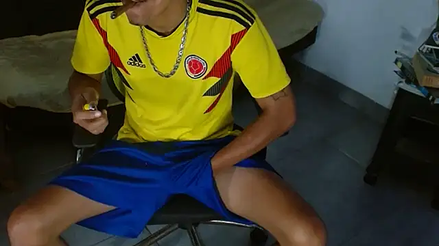 skinny23cm online show from April 8, 4:29 pm