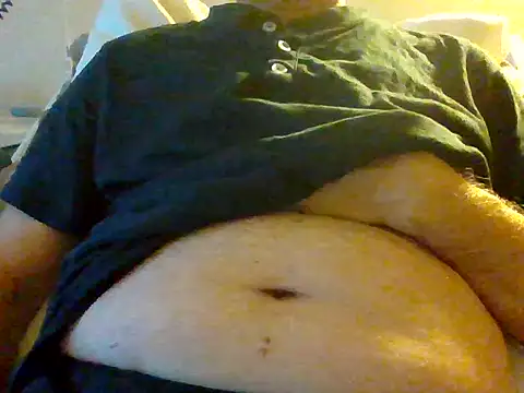 Snapshot of half_age chatting on June 13, 6:39 pm half age online show from June 13, 6:39 pm