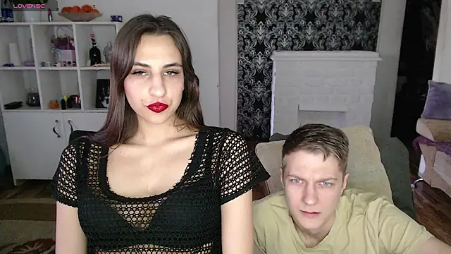 Snapshot of leilajul chatting on January 19, 2:43 pm leilajul online show from January 19, 2:43 pm