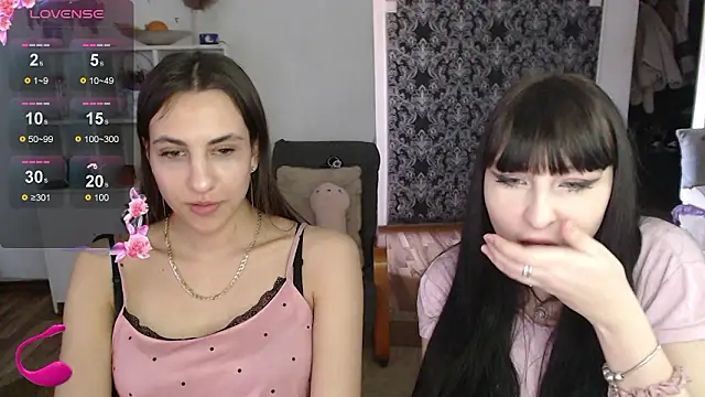 Snapshot of leilajul chatting on February 2, 11:31 am leilajul online show from February 2, 11:31 am