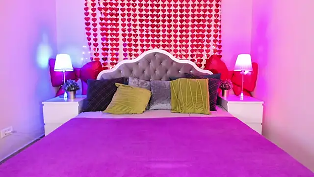 Madelaineses online show from February 18, 9:05 am