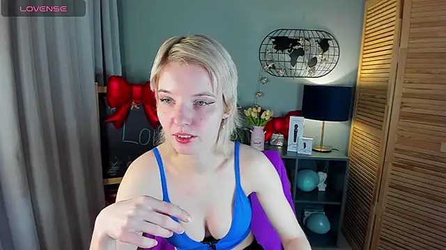 Madelaineses online show from February 22, 8:57 am