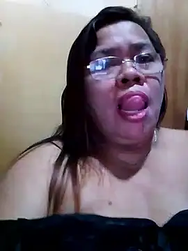 Huge mama69 online show from September 15, 7:36 pm