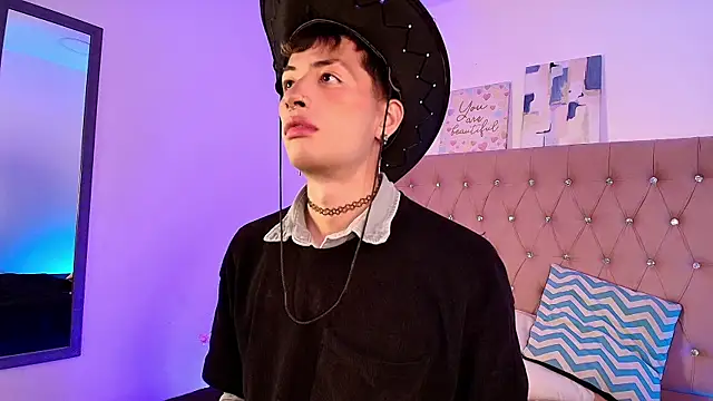 OzorioDany online show from December 19, 6:53 am