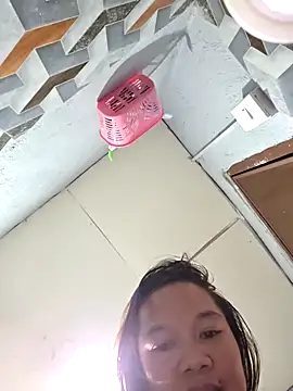 Snapshot of celestine_22 chatting on September 18, 11:18 pm celestine 22 online show from September 18, 11:18 pm