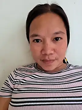 Snapshot of celestine_22 chatting on September 20, 3:18 am celestine 22 online show from September 20, 3:18 am