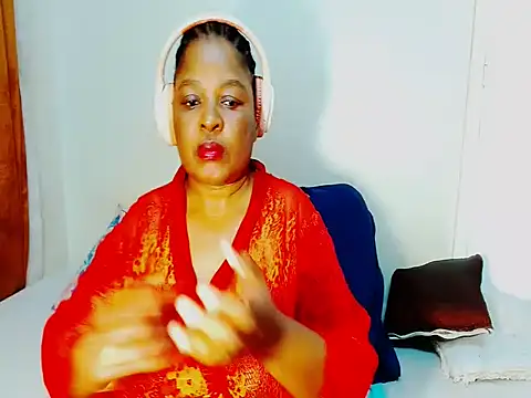 Snapshot of Love-Racheal75 chatting on June 29, 2:28 pm Love-Racheal75 online show from June 29, 2:28 pm