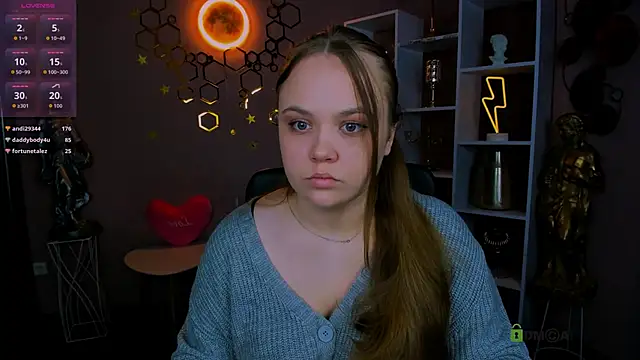 keri ti online show from March 27, 8:19 pm