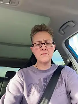 Curvy-Jinx online show from February 24, 10:13 am