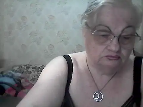 Snapshot of NatalieNorth chatting on July 3, 12:06 am NatalieNorth online show from July 3, 12:06 am