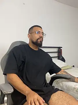 vincentjaxon online show from February 17, 12:01 pm