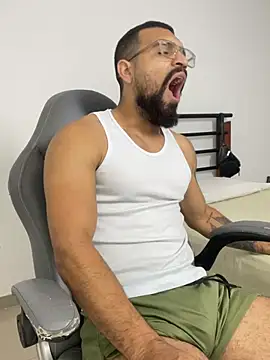 vincentjaxon online show from March 12, 12:22 pm