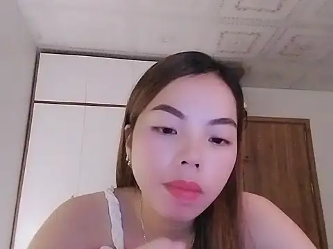 Snapshot of Bree039 chatting on October 30, 9:00 am Bree039 online show from October 30, 9:00 am