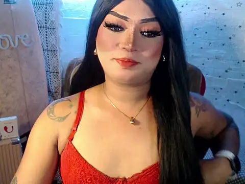 Snapshot of xxXMissCessXxx chatting on April 11, 3:55 am xxXMissCessXxx online show from April 11, 3:55 am
