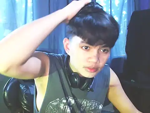 Snapshot of Alexx_143 chatting on September 24, 4:05 am Alexx 143 online show from September 24, 4:05 am