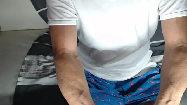 cumtwo2 online show from September 16, 10:38 am