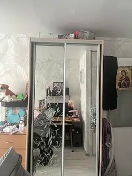 Lolitkoo online show from February 28, 1:34 pm