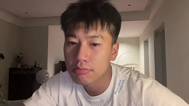 Snapshot of heywilliam chatting on May 27, 6:38 pm heywilliam online show from May 27, 6:38 pm