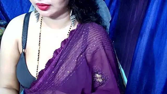 QUEEN SAKHI- online show from March 28, 6:51 pm