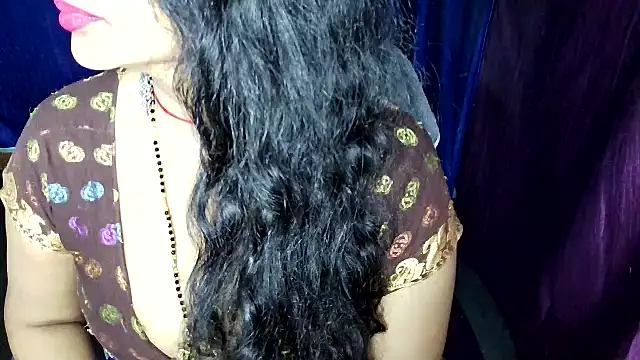 QUEEN SAKHI- online show from July 7, 12:09 pm