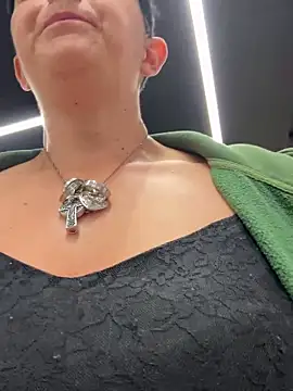 backdoorgalore4you online show from February 7, 9:18 pm