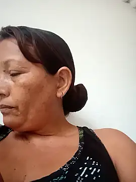 marinita13 online show from February 24, 9:46 pm