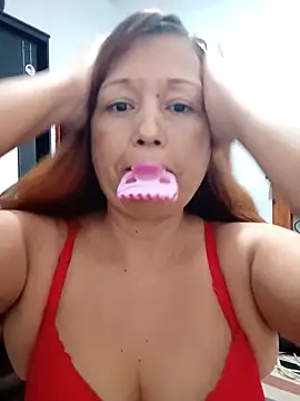 Snapshot of marinita13 chatting on April 22, 2:47 am marinita13 online show from April 22, 2:47 am